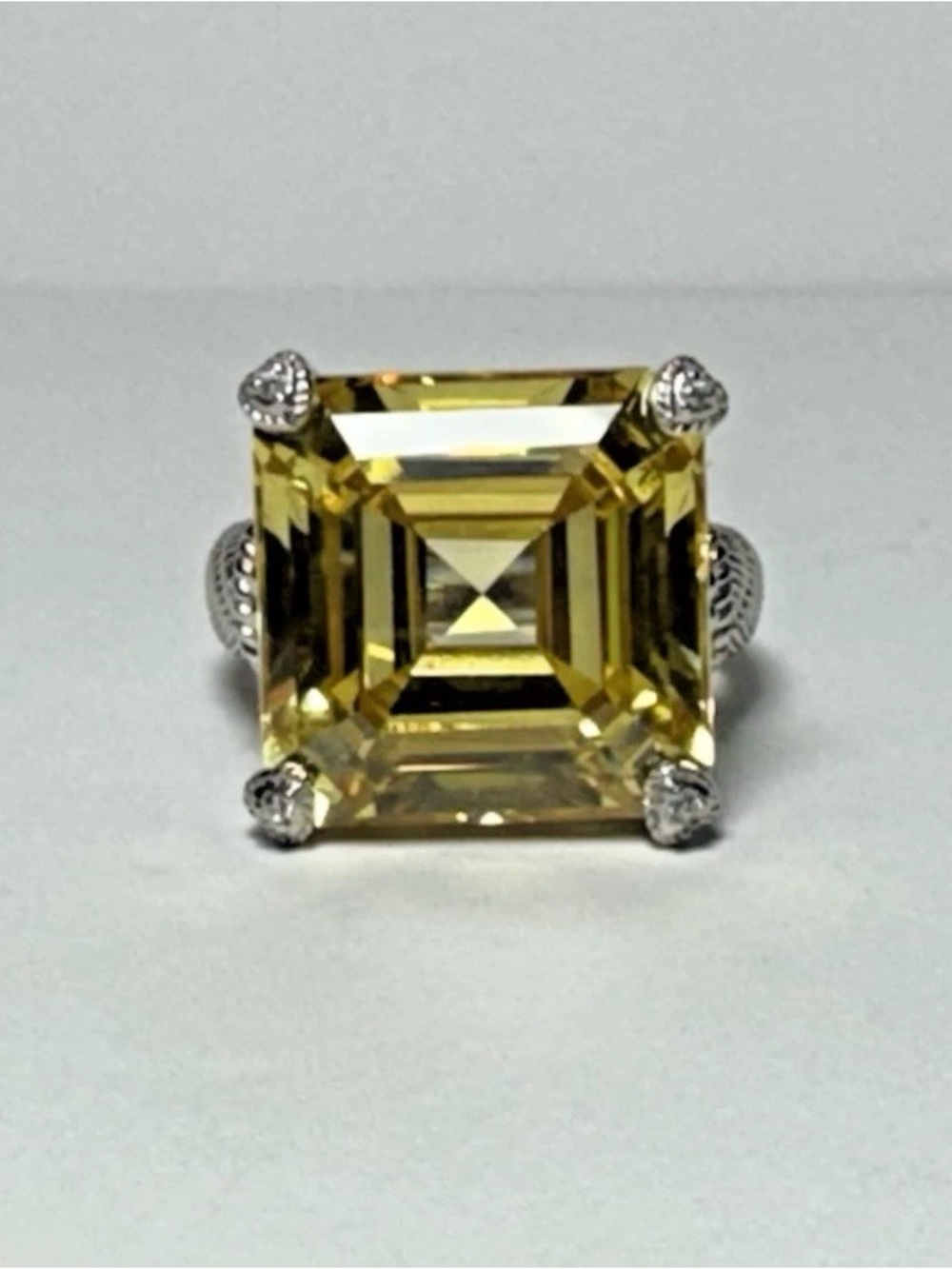Judith Ripka Yellow Square-Cut Statement Ring **NWOT